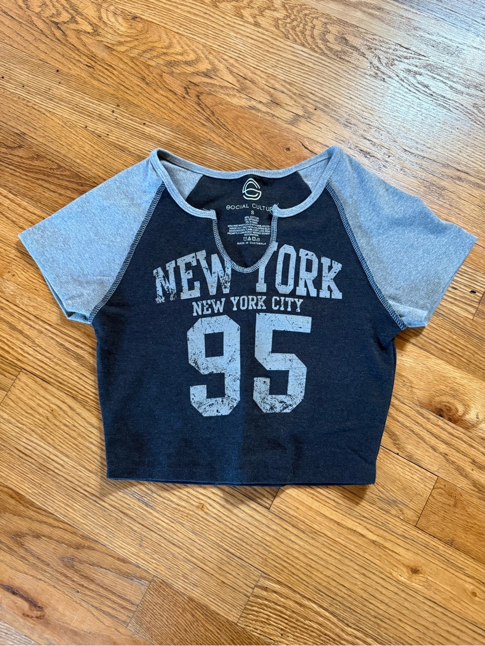 Women’s crop top